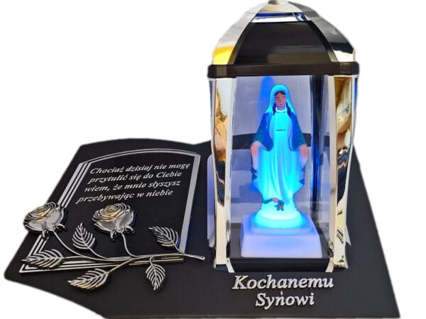 blach-kpl-pod-syn-sre-fig1.jpg SYN SYNOWI ZNICZ LAMPION NA GRÓB KPL SREBRO SKOS SENTENCJA+ FIGURKA LED